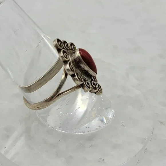 925 Sterling Silver Coral Ring 6.5 - Picture 3 of 6